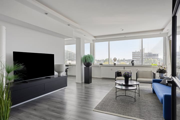 Photo 7 of Meander 395