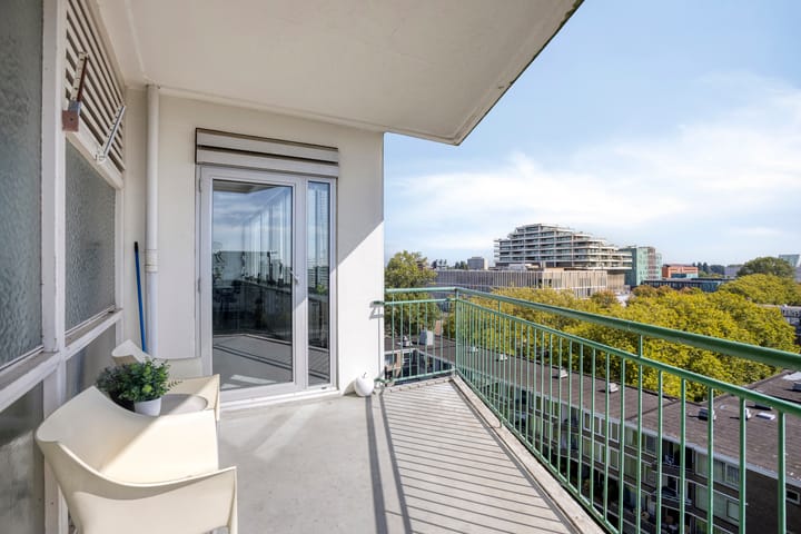 Photo 16 of Meander 395