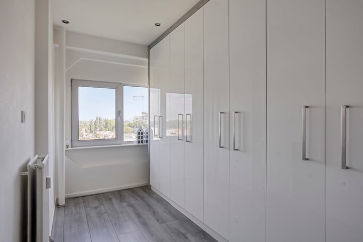 Photo 21 of Meander 395