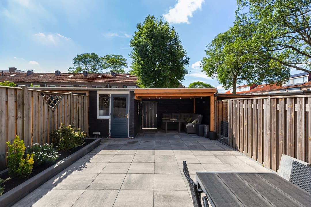 Foto 16 van Esdoornlaan 66