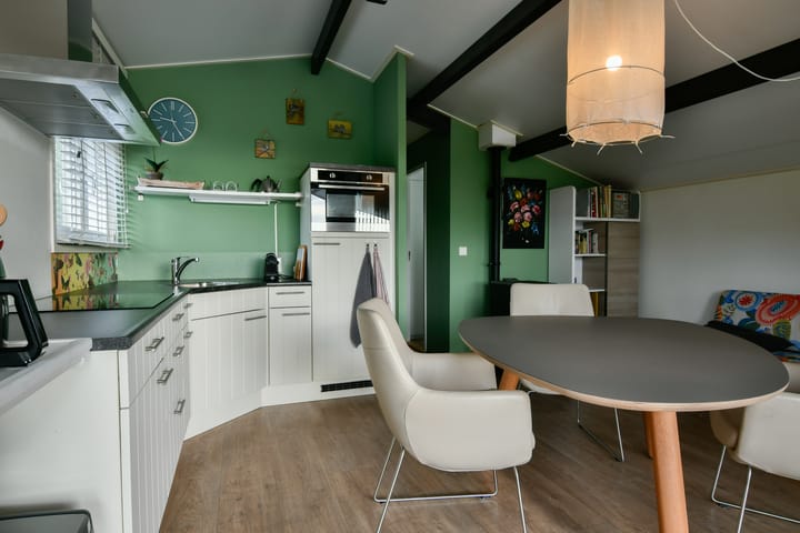 Foto 4 van Van Saanelaan 10