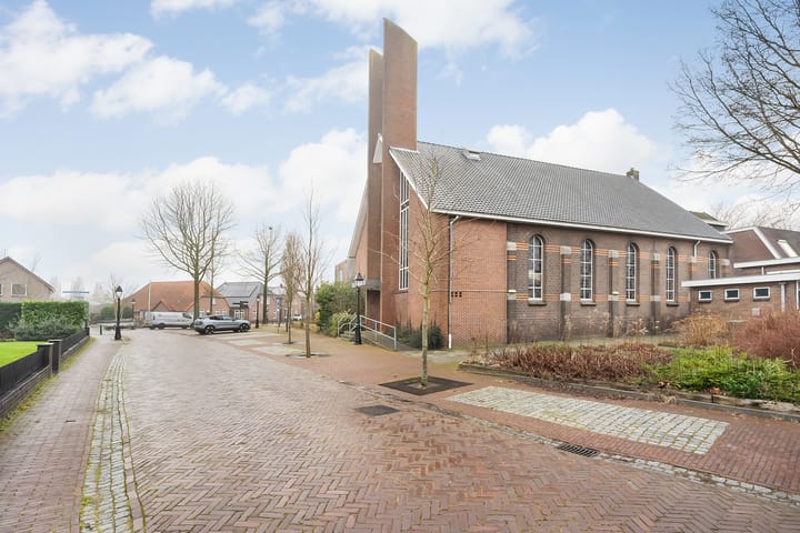 Photo 5 of Burgemeester van Riemsdijkstraat 7-A