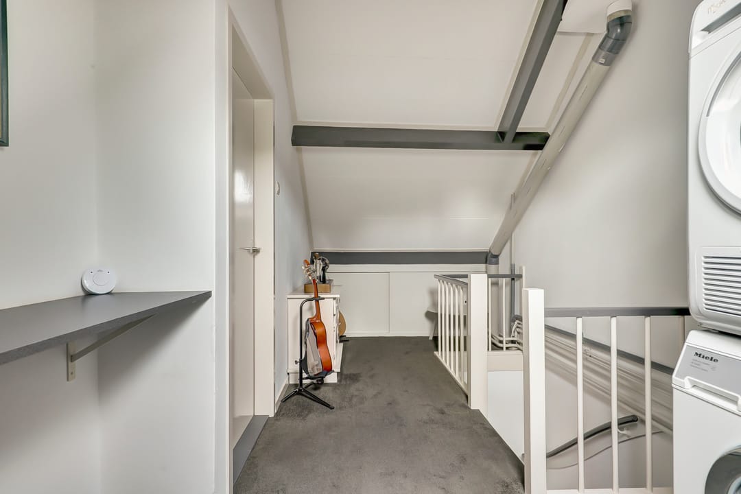 Photo 26 of Prins Bernhardstraat 3