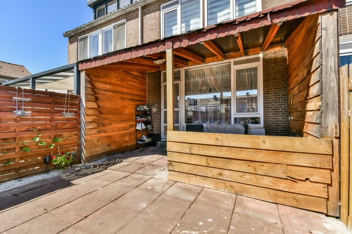 Foto 9 van Antony Moddermanstraat 65