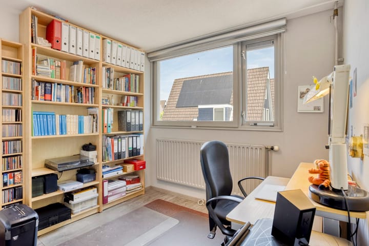 Foto 17 van Leliestraat 10