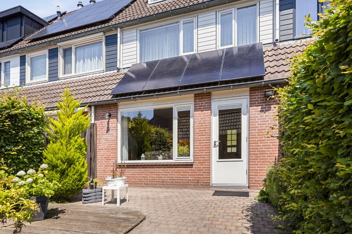 Foto 25 van Leliestraat 10