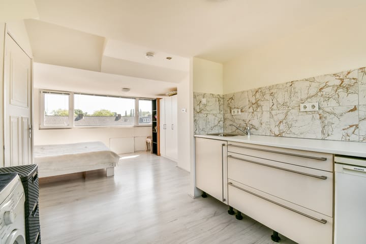 Foto 15 van Antony Moddermanstraat 65