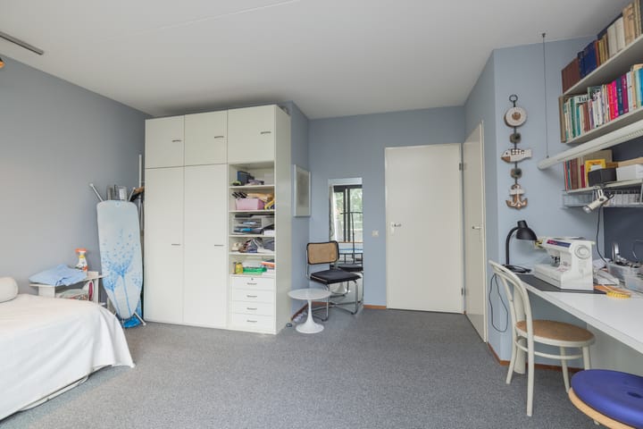 Foto 15 van Reviuslaan 76