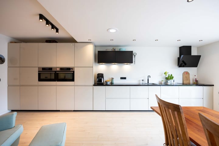 Foto 31 van Folkert Poststraat 6