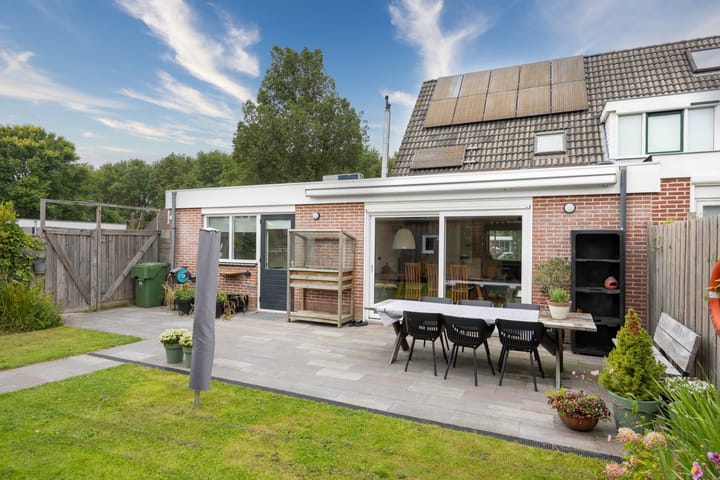 Foto 37 van Folkert Poststraat 6