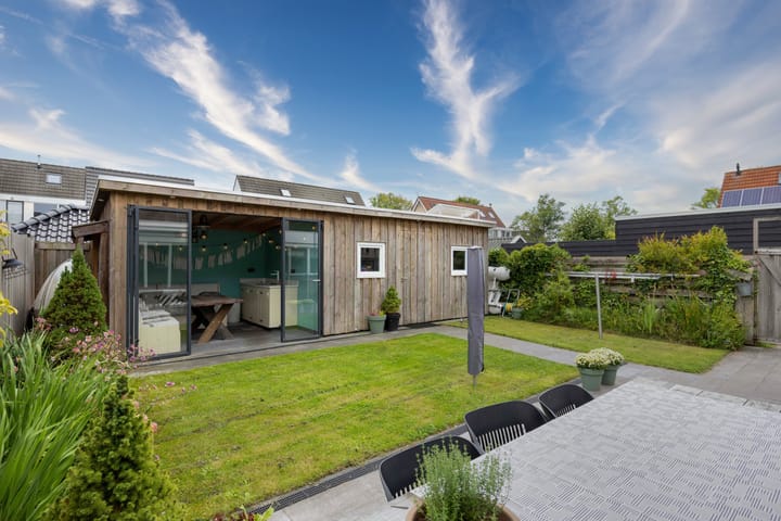 Foto 40 van Folkert Poststraat 6