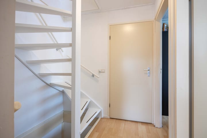 Foto 46 van Folkert Poststraat 6