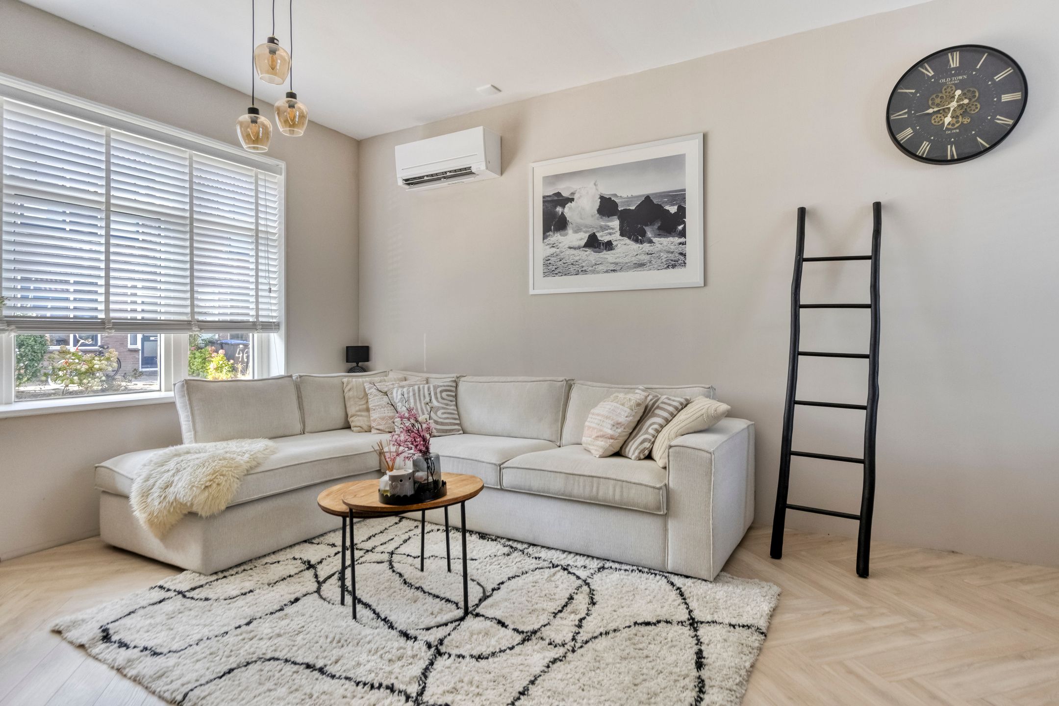 Foto 9 van Albertine Agnesstraat 19