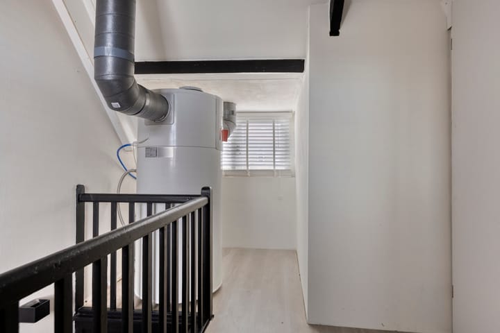 Photo 18 of Albertine Agnesstraat 19