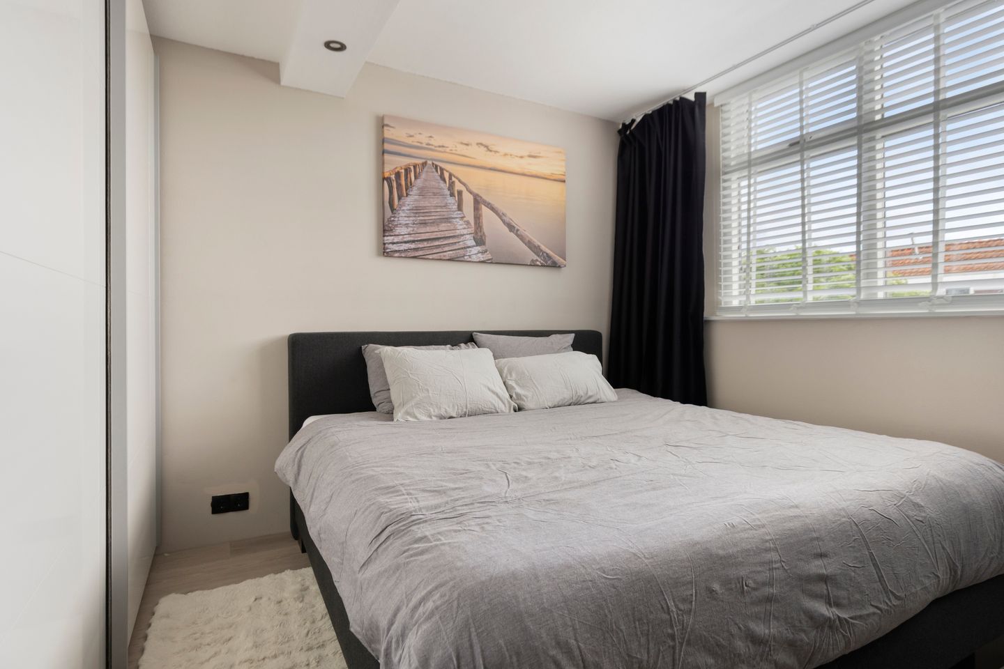 Foto 19 van Albertine Agnesstraat 19