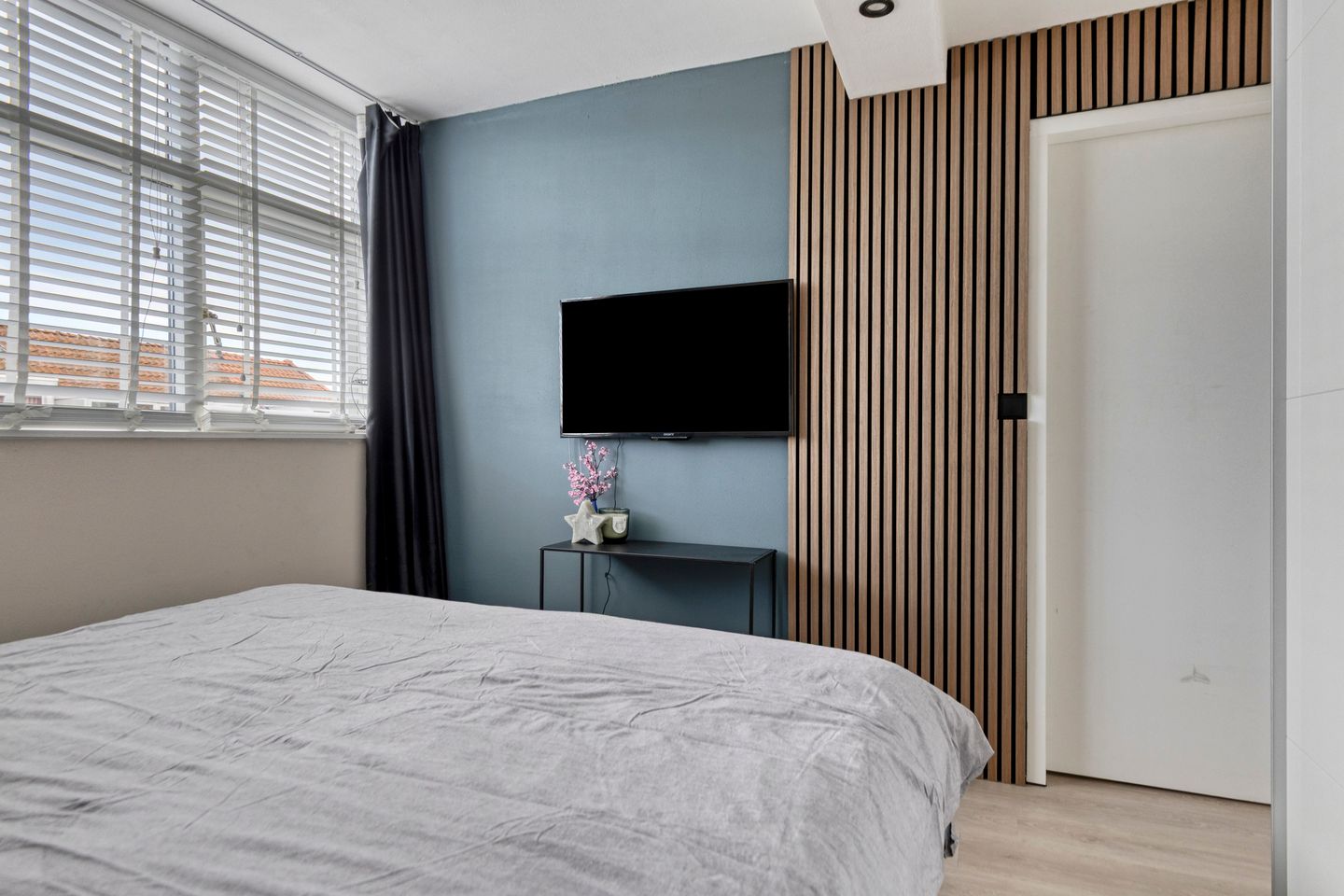 Foto 20 van Albertine Agnesstraat 19