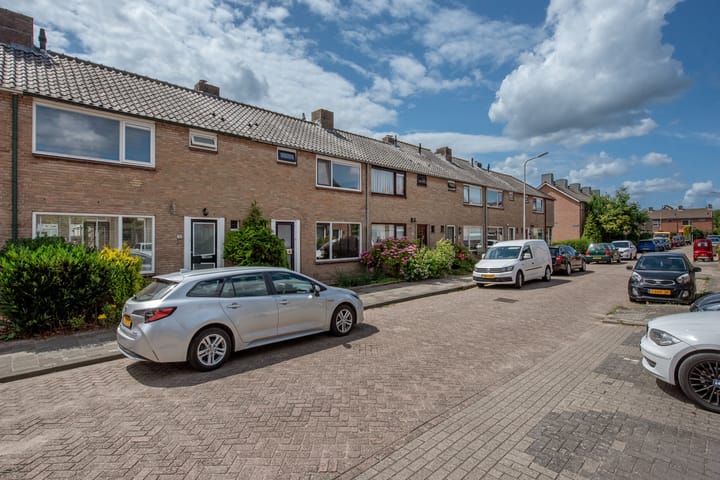 Foto 29 van Koningin Wilhelminastraat 30