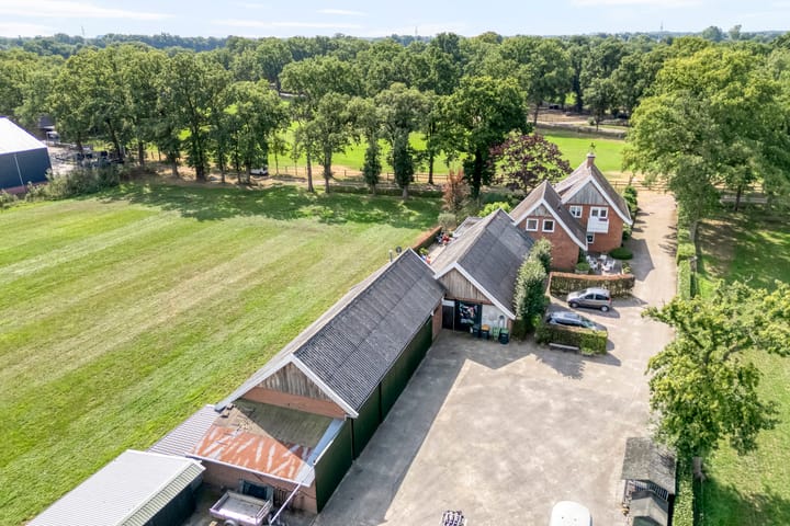 Foto 2 van Veeneggeweg 4