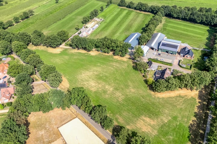 Foto 4 van Veeneggeweg 4