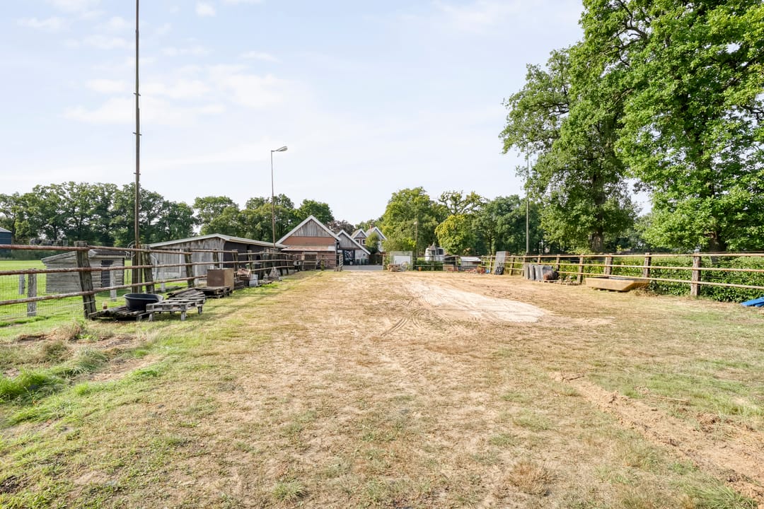 Photo 32 of Veeneggeweg 4