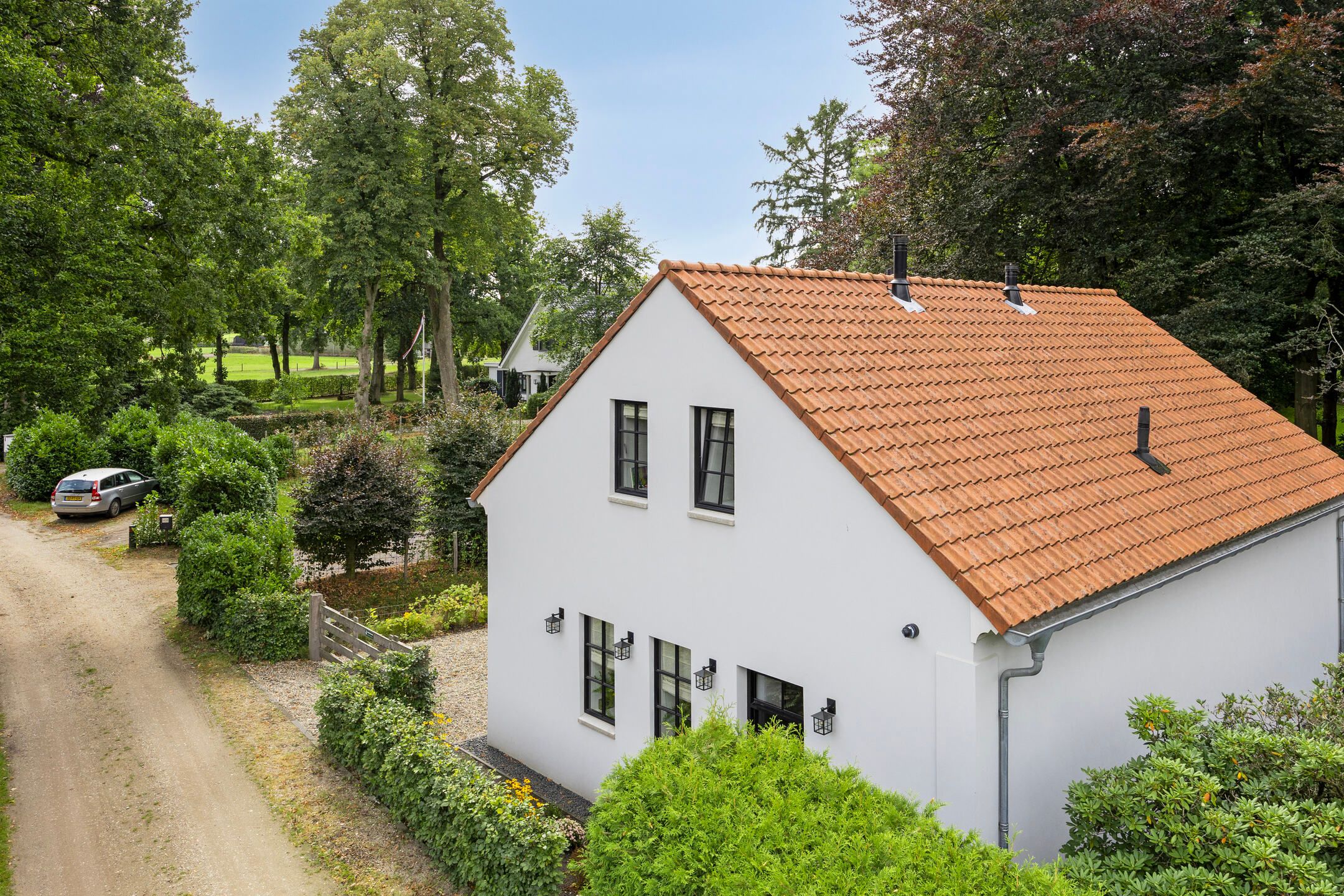 Photo 63 of Hoenderloseweg 145