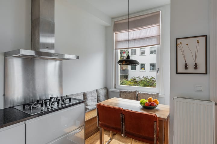 Photo 4 of Vrolikstraat 268-1