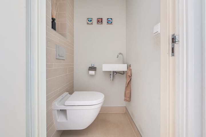 Photo 13 of Vrolikstraat 268-1