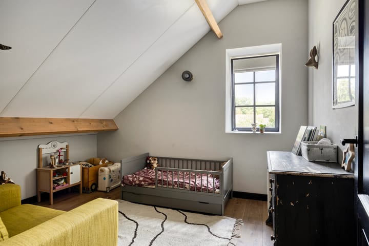 Photo 31 of Hoenderloseweg 145