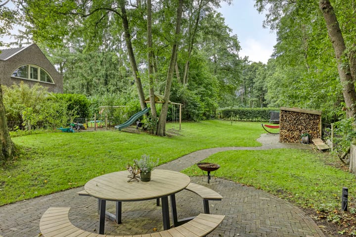 Photo 48 of Hoenderloseweg 145