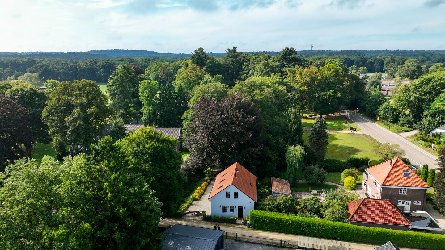 Photo 65 of Hoenderloseweg 145