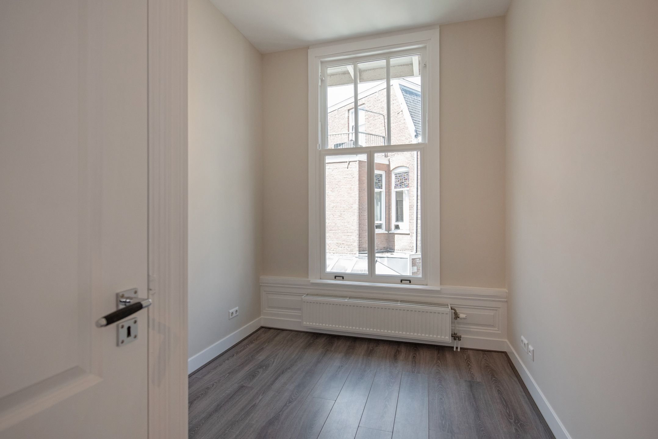 Photo 18 of Valkenboslaan 33-A