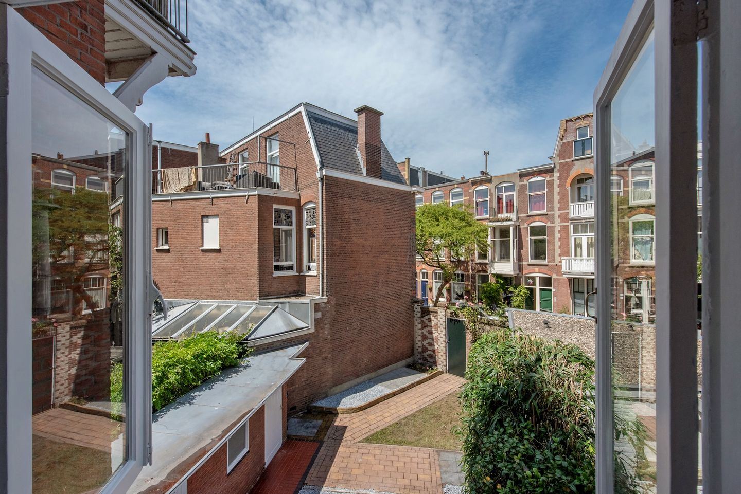 Photo 25 of Valkenboslaan 33-A