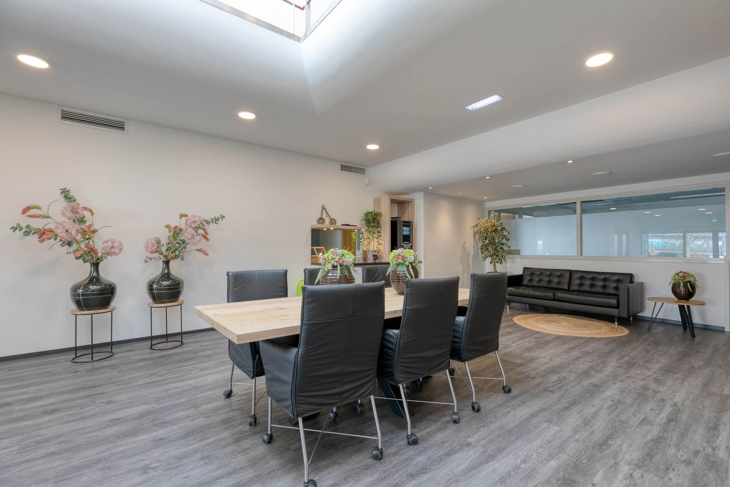 View photo 5 of Ambachtsweg 46