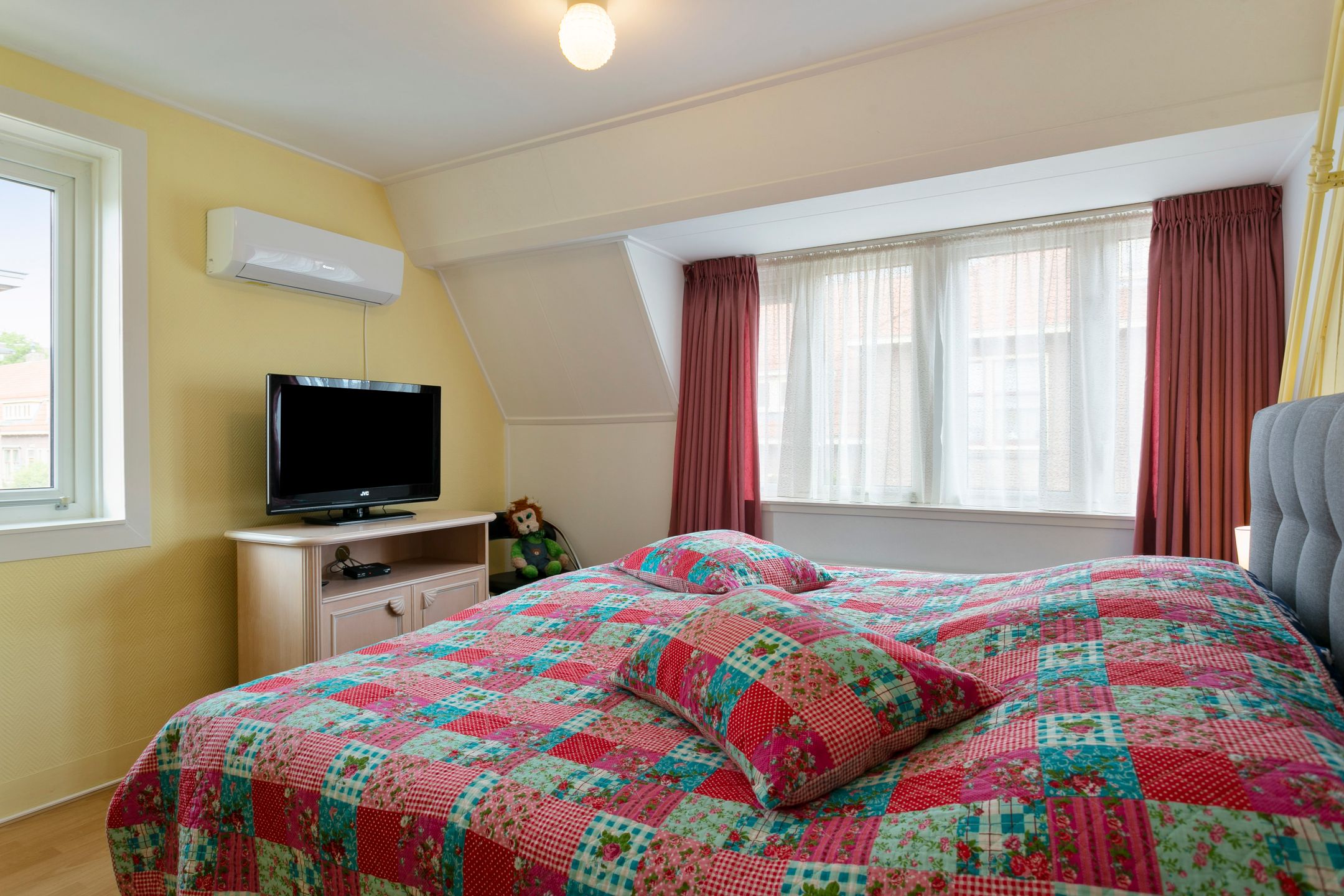 Foto 15 van St. Josephstraat 30