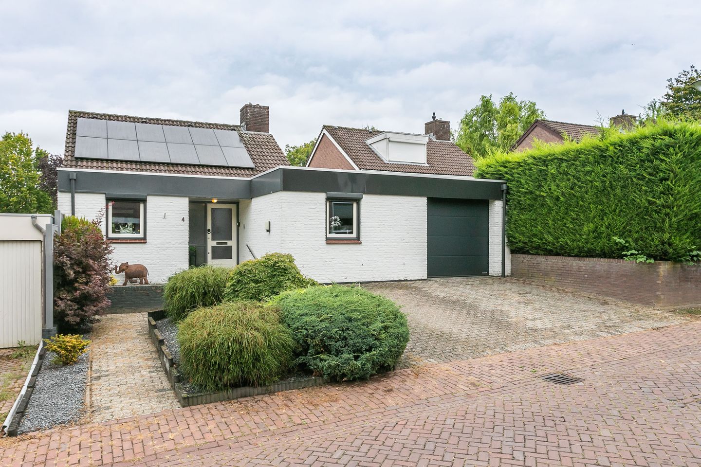 Foto 1 van Margrietstraat 4