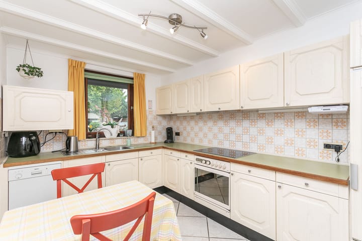 Foto 12 van Margrietstraat 4