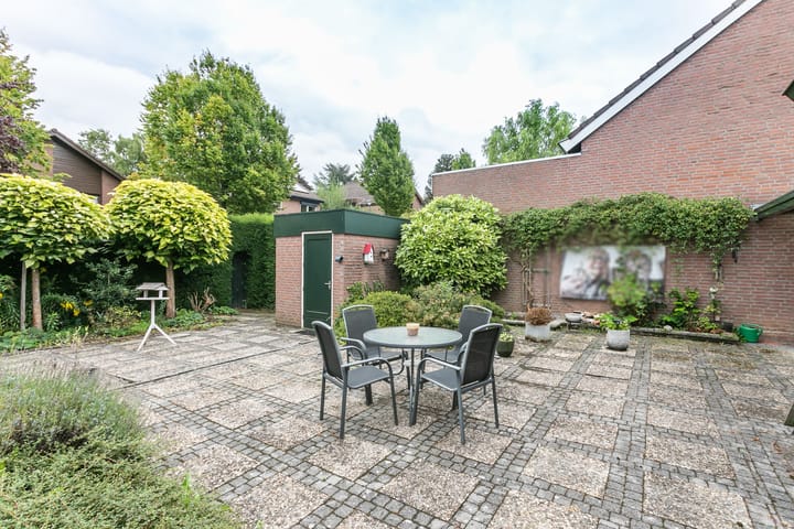 Foto 23 van Margrietstraat 4