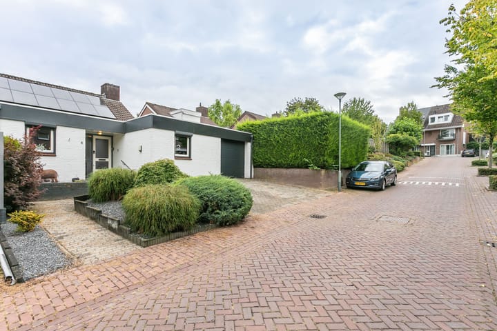 Foto 30 van Margrietstraat 4