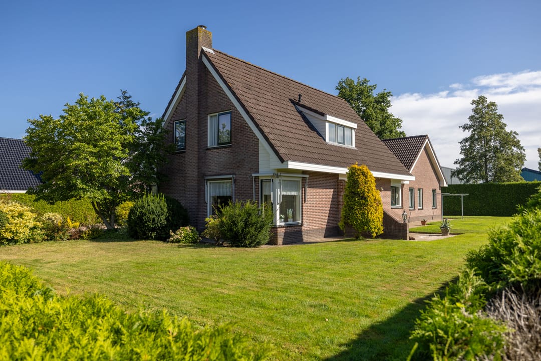 Foto 2 van Lutjegasterweg 26