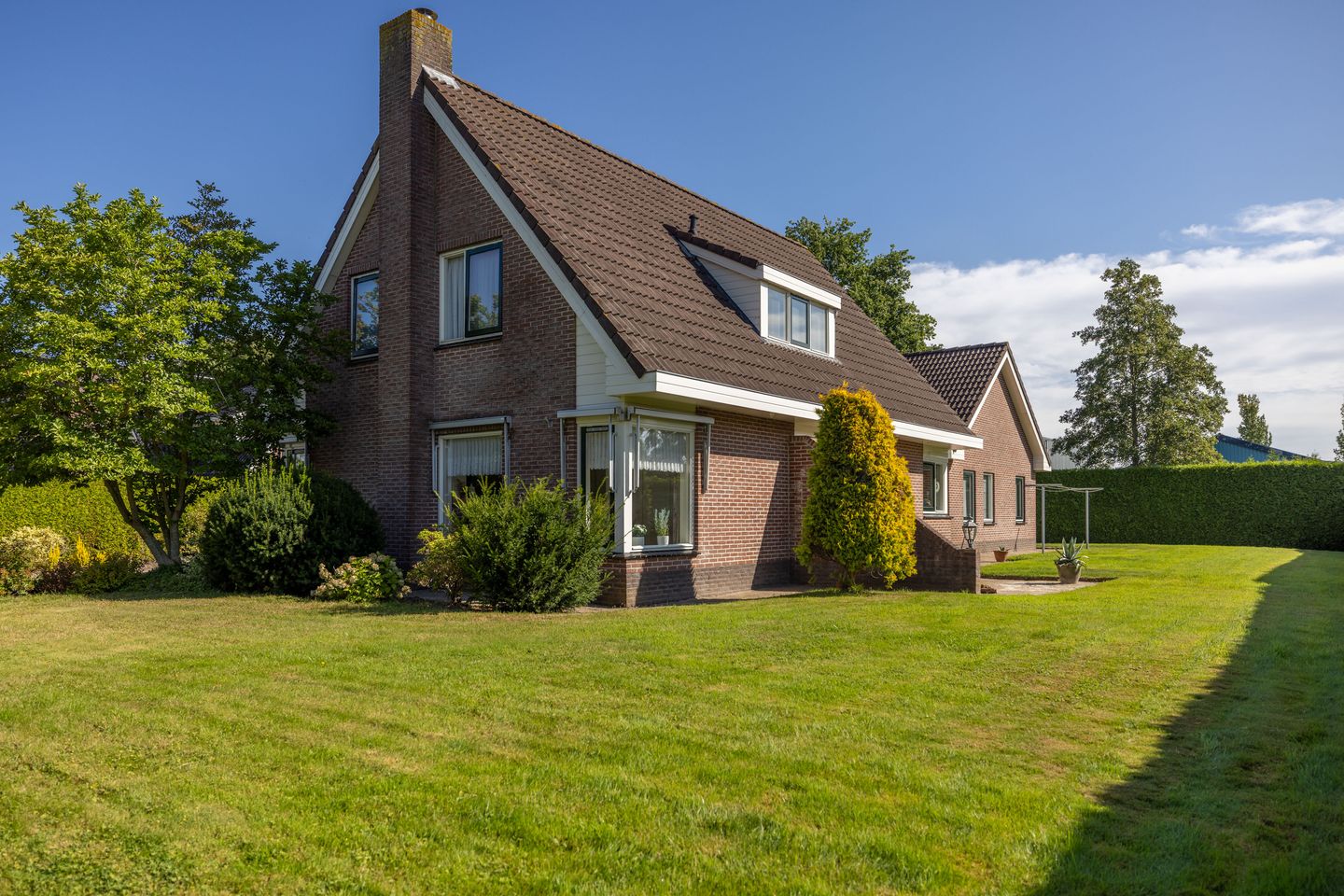 Foto 14 van Lutjegasterweg 26