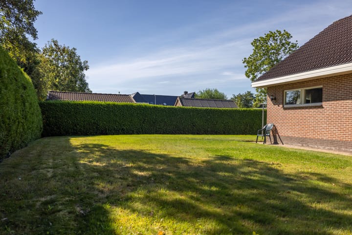 Photo 68 of Lutjegasterweg 26