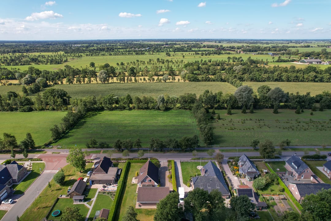 Foto 71 van Lutjegasterweg 26