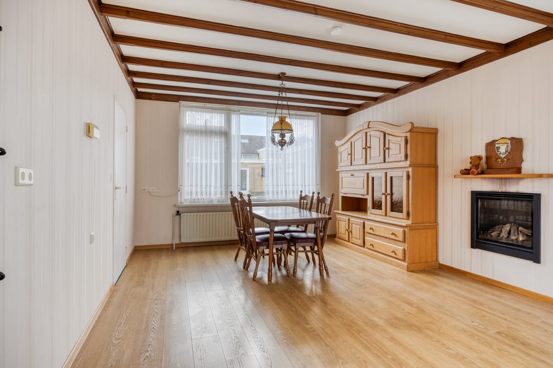 Photo 2 of Rector Luytenstraat 20