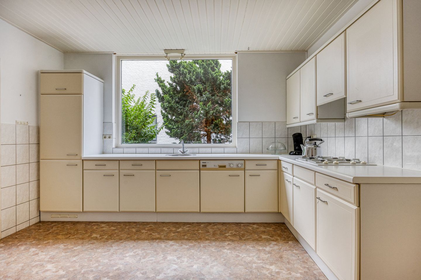 Photo 4 of Rector Luytenstraat 20