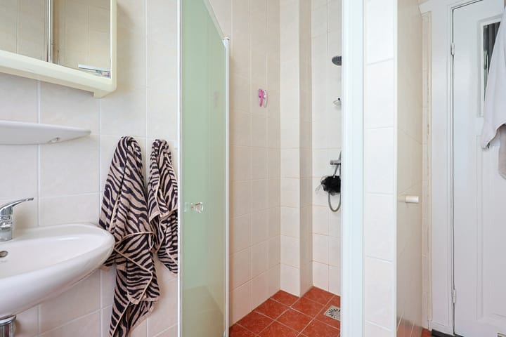 Photo 21 of Willem van Noortstraat 160