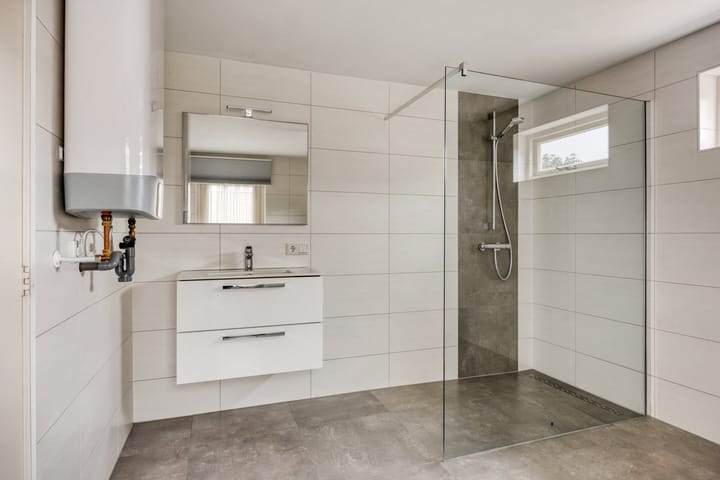 Photo 27 of Rector Luytenstraat 20