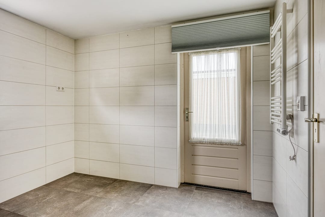 Photo 28 of Rector Luytenstraat 20