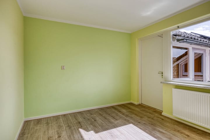 Photo 36 of Rector Luytenstraat 20