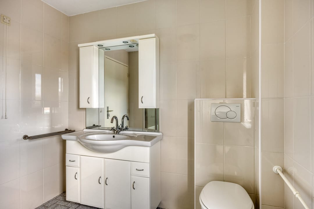 Photo 41 of Rector Luytenstraat 20