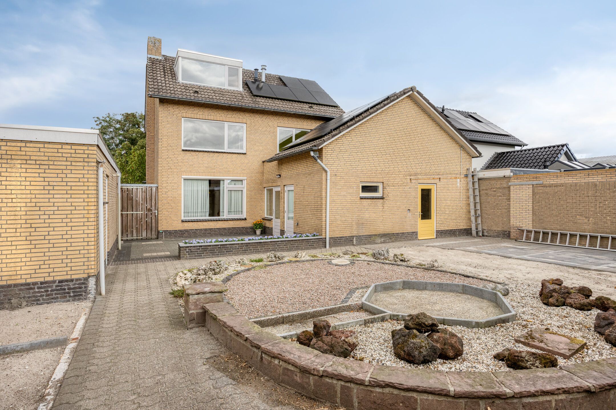 Photo 48 of Rector Luytenstraat 20